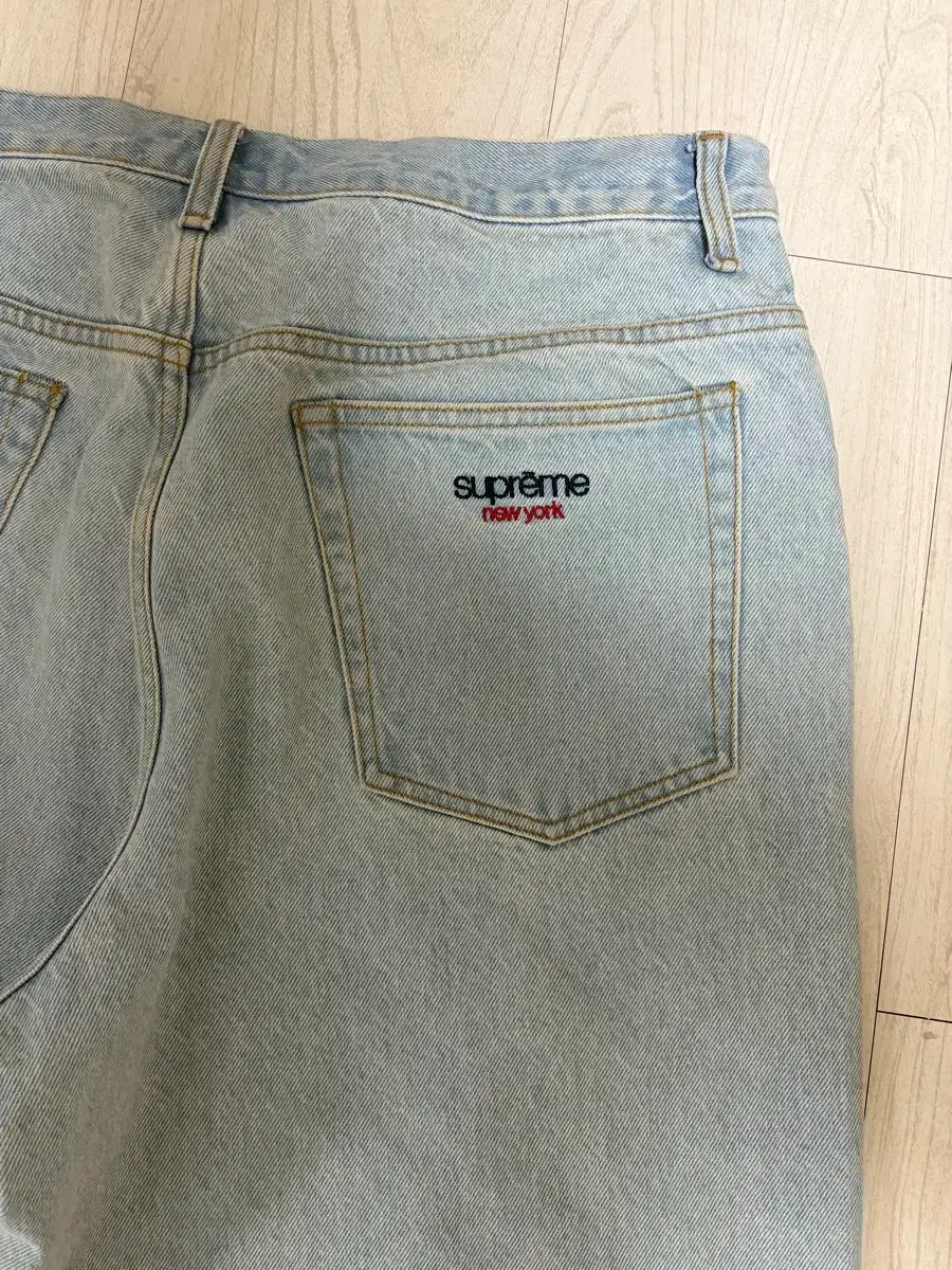 パンツ Supreme Baggy Jean Washed Indigo(22SS) 楽天市場】Supreme シュプリーム パンツ クラシックロゴ 刺繍 バギー